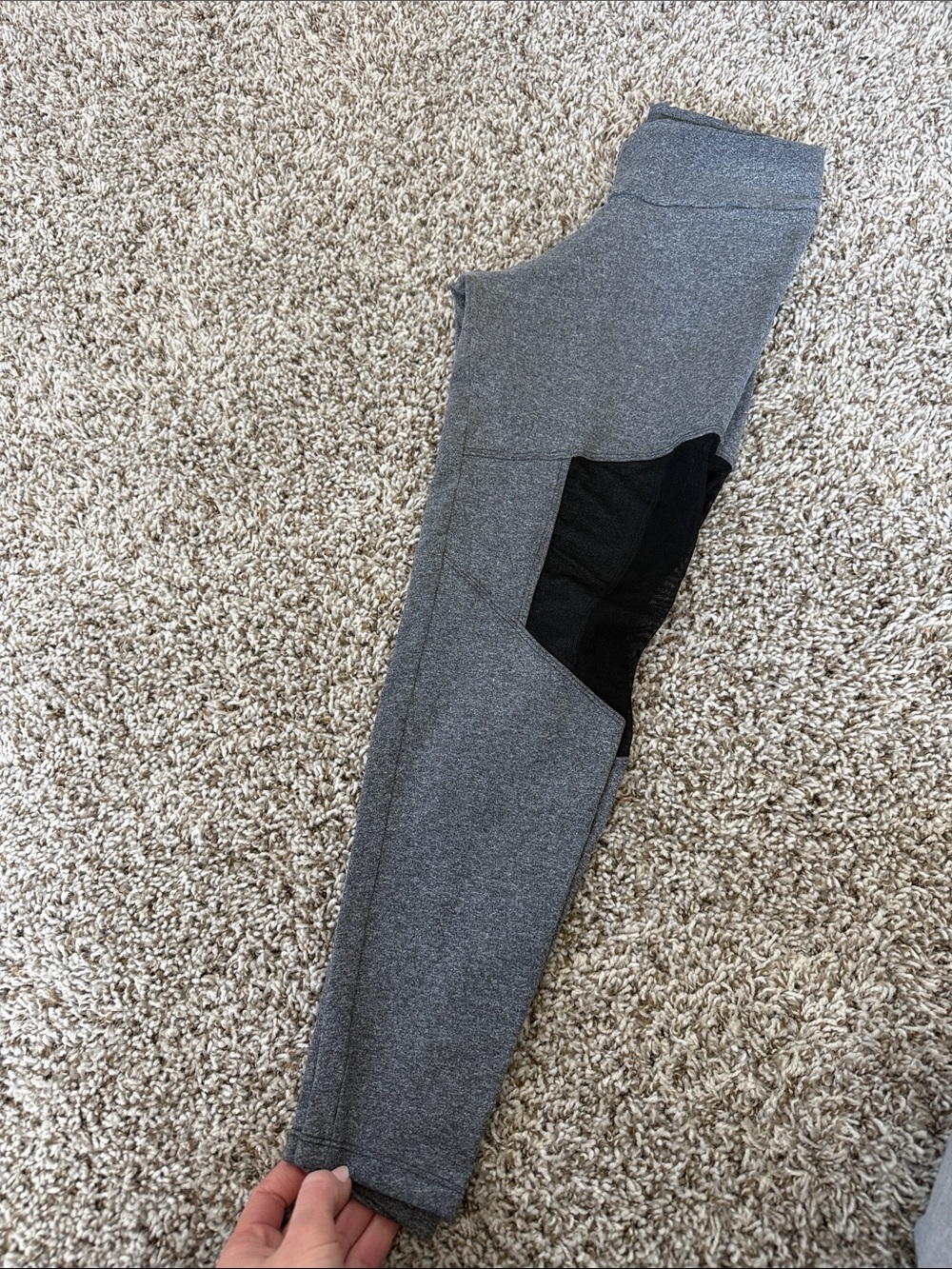 Gray High-Rise Leggings with Black Mesh Side Pocket
